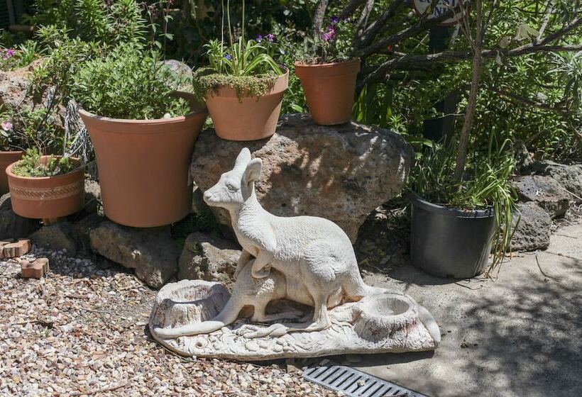 Olinda Country Cottages