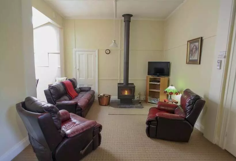 Olinda Country Cottages