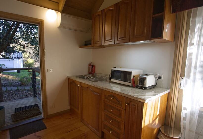 Olinda Country Cottages