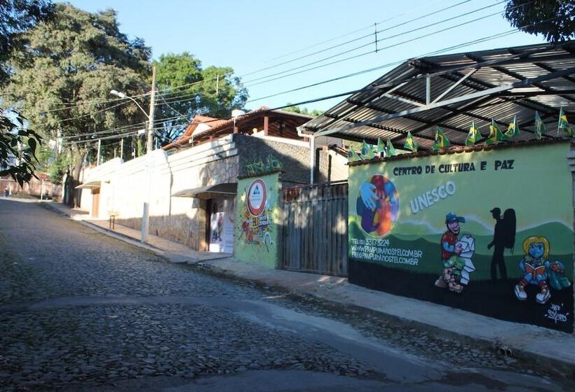 Pampulha Hostel