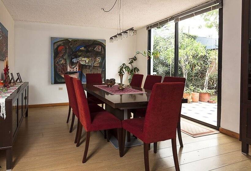 פנסיון Casa La Hiedra