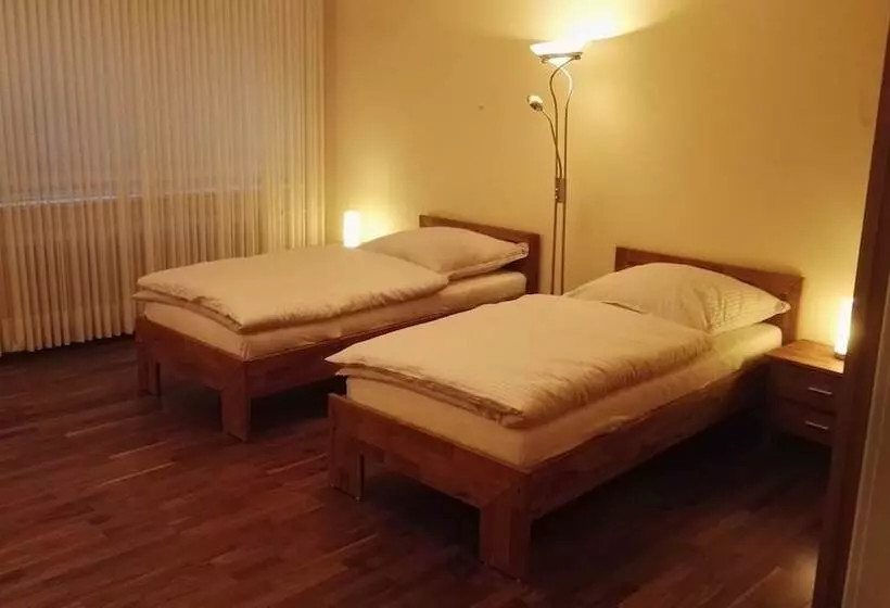 پانسیون Monteurzimmer Barbaroussis