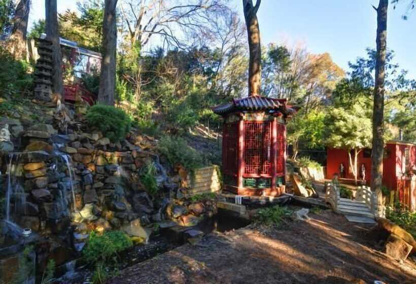 פנסיון Mt Dandenong Imperial Retreat