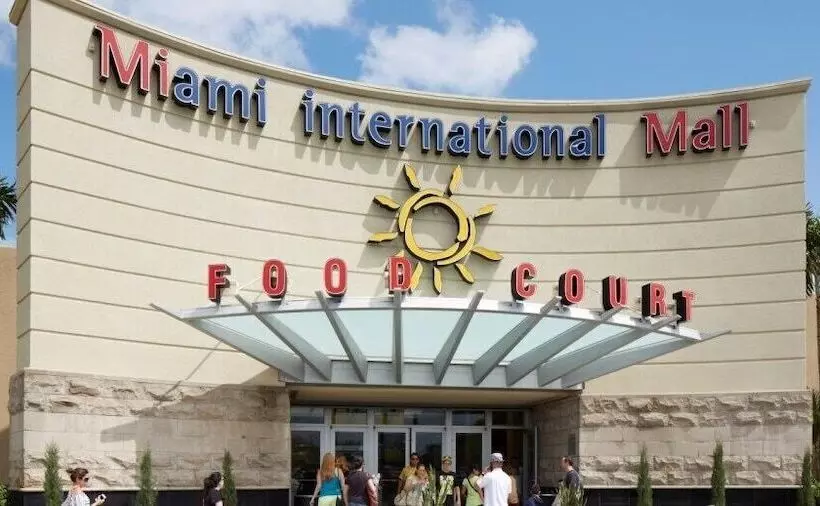 Majatalo Rare Find! New Corner House By Mia Best Of Doral