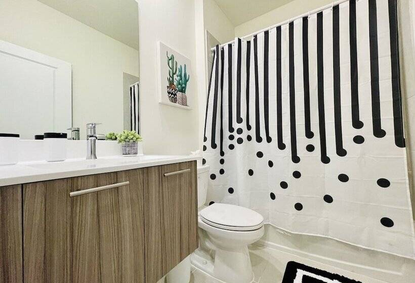 פנסיון Rare Find! New Corner House By Mia Best Of Doral