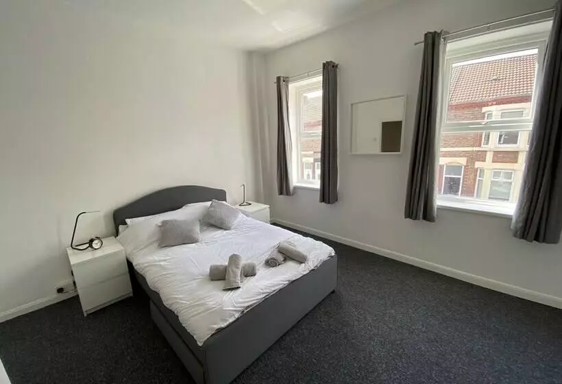 レジデンス Beautiful Modern 3 Bed House In Wallasey Near City