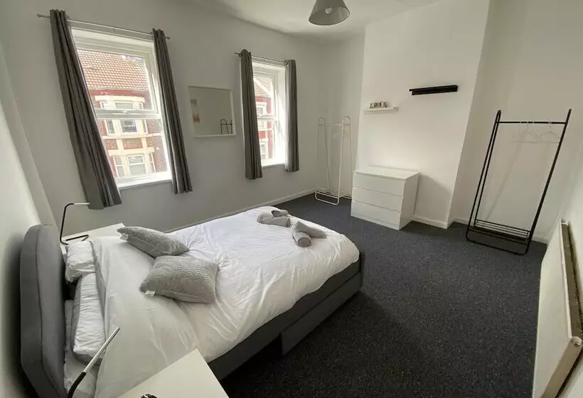 レジデンス Beautiful Modern 3 Bed House In Wallasey Near City