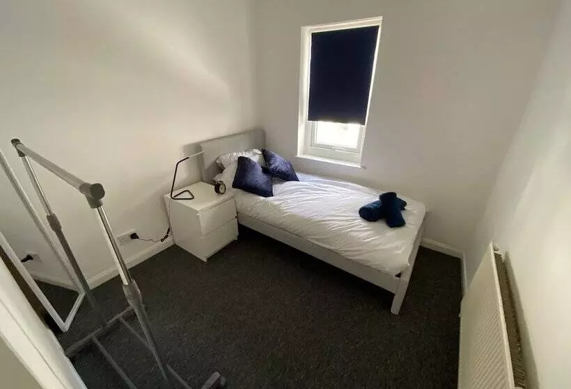 レジデンス Beautiful Modern 3 Bed House In Wallasey Near City