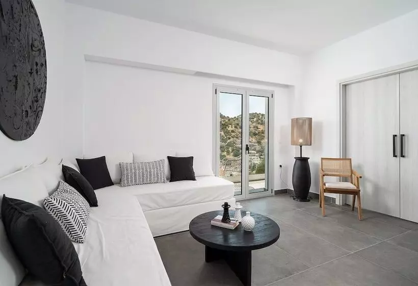 Stella Luxury Apartments