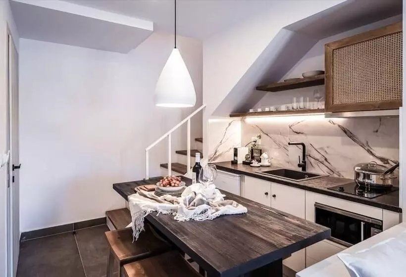 Stella Luxury Apartments