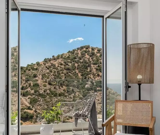 Stella Luxury Apartments