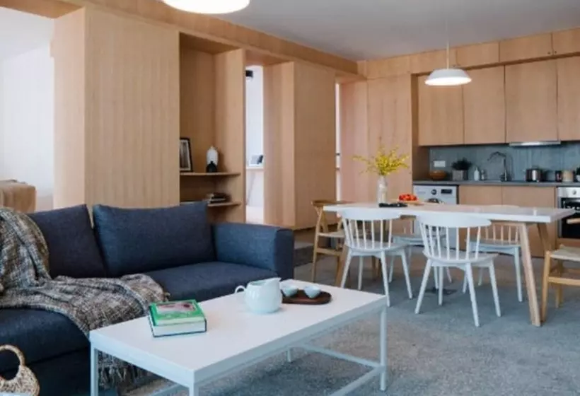 Baseliving Zhangjiang Serviced Apartment