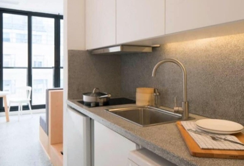 Baseliving Zhangjiang Serviced Apartment