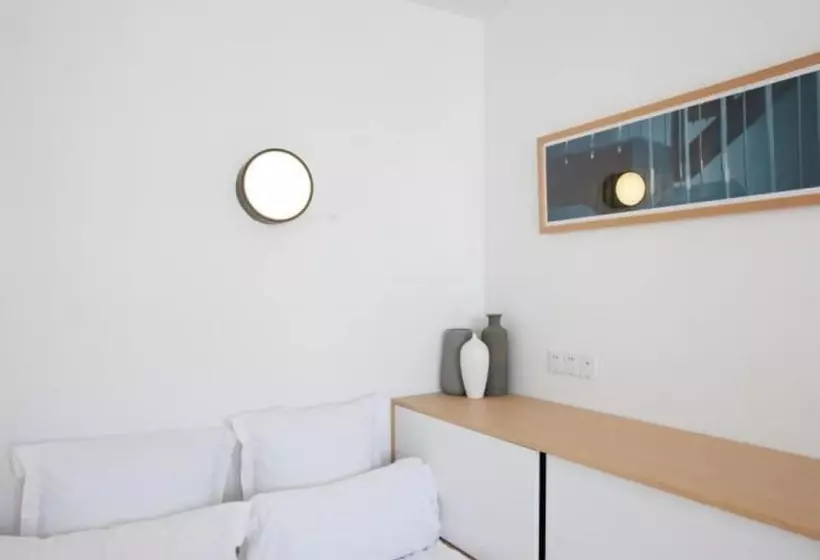 Baseliving Zhangjiang Serviced Apartment