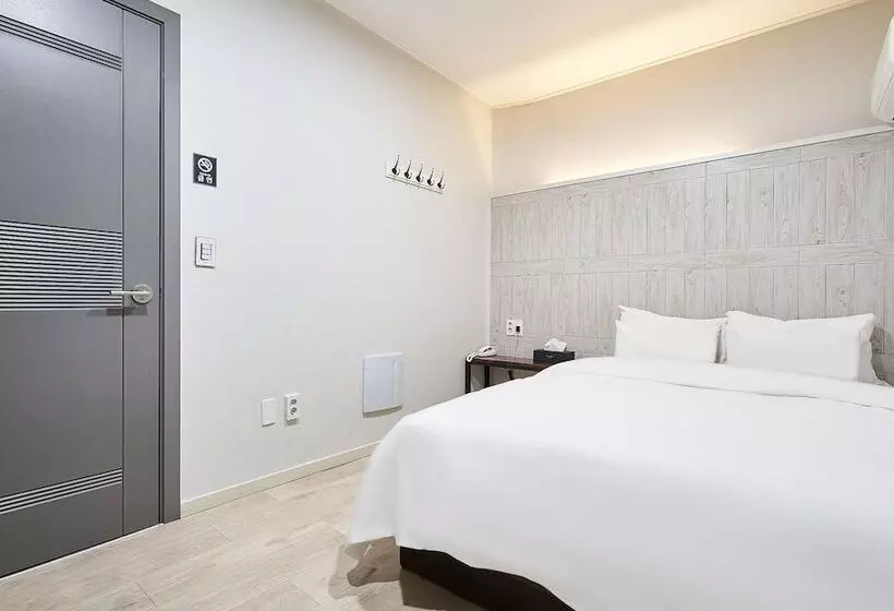 Daebudo Winter Motel