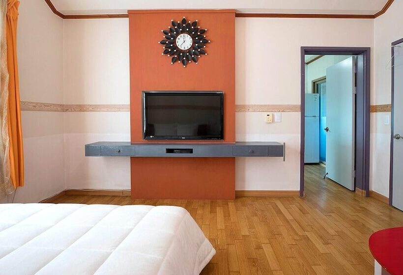 Ganghwa Ana Island Pension