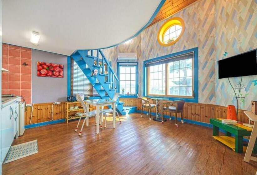 Ganghwado Pine Tree Pension