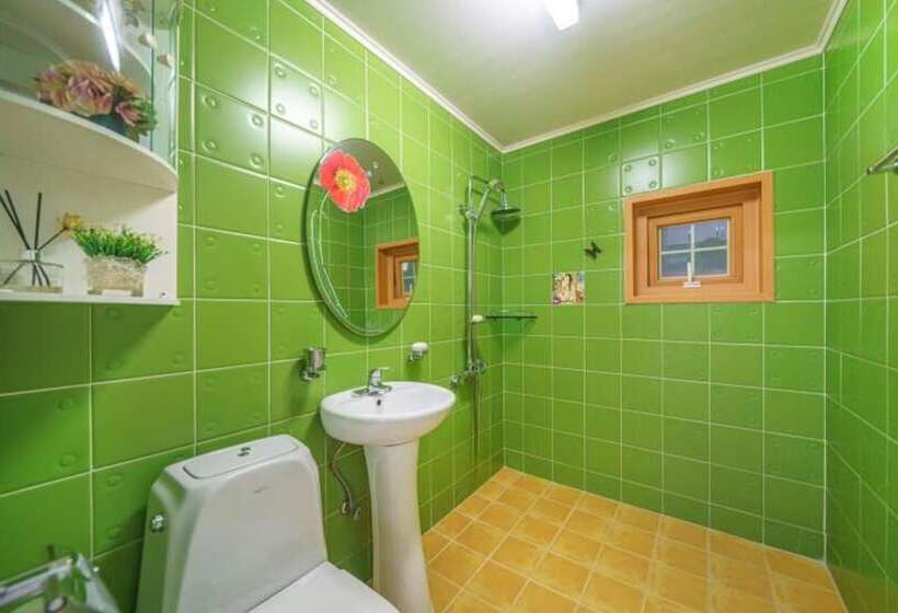 Ganghwado Pine Tree Pension