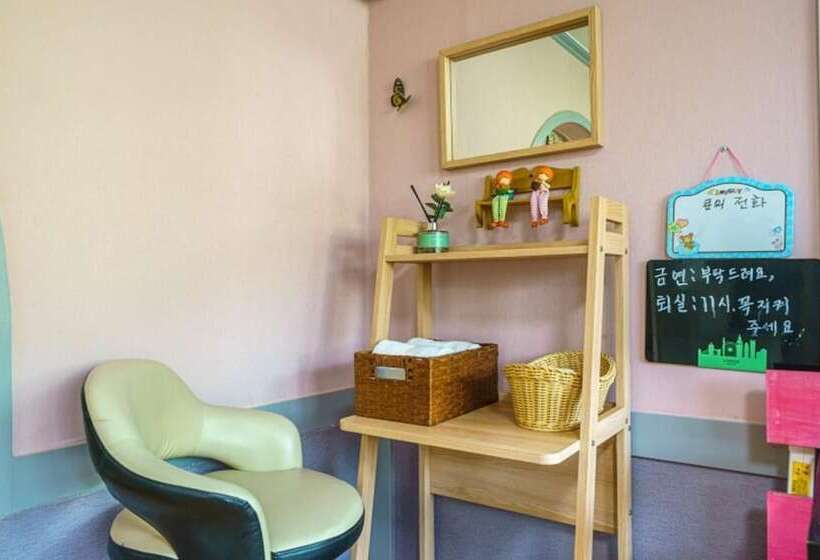 Ganghwado Pine Tree Pension