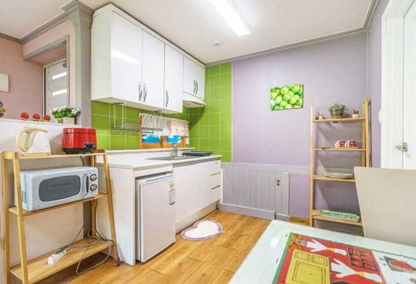 Ganghwado Pine Tree Pension