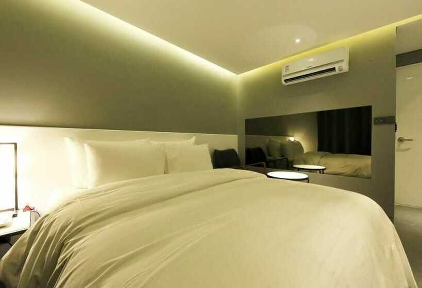 فندق على الطريق California Samsung