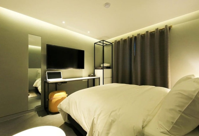 فندق على الطريق California Samsung