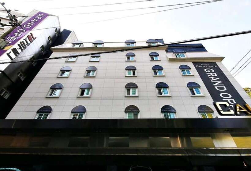 فندق على الطريق California Samsung