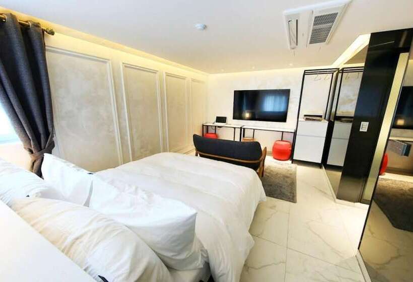 فندق على الطريق California Samsung