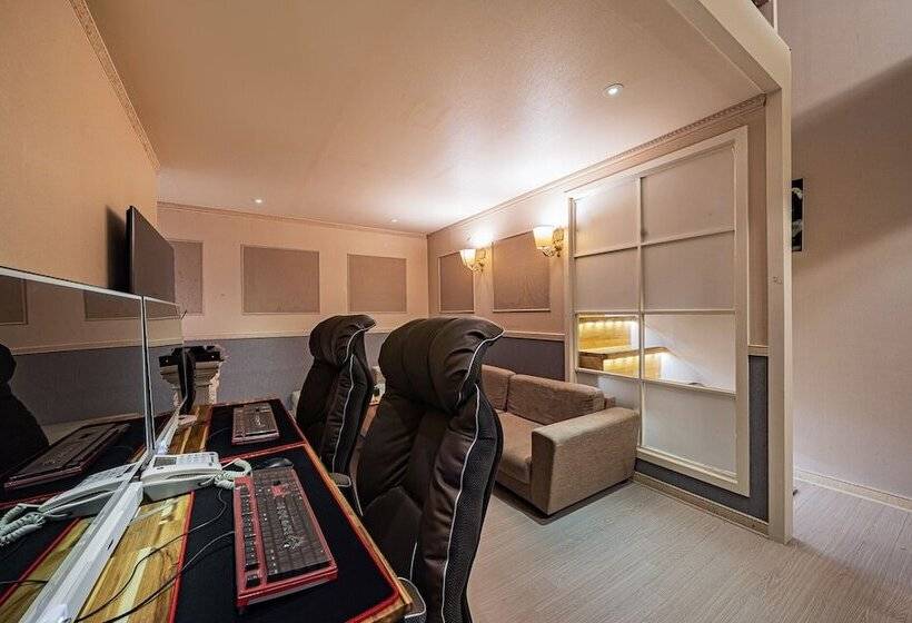 Motel Guri Hong Kong