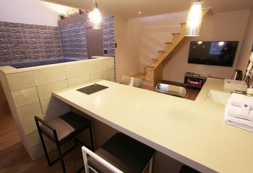 Motel Guri Hong Kong