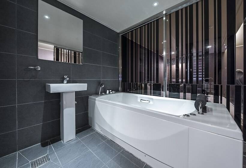 Motel Guri Hong Kong