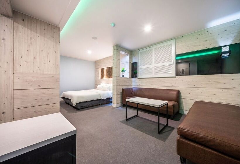 Motel Guri Newcastle