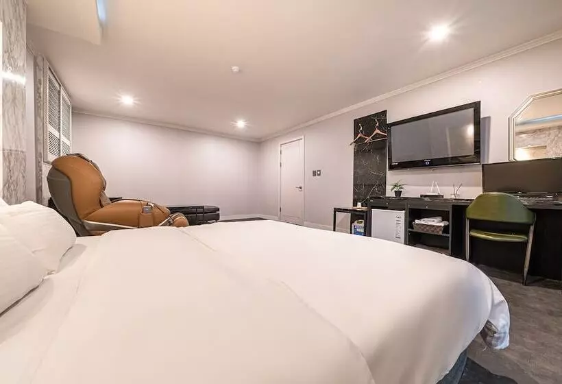 Motelli Guri Newcastle