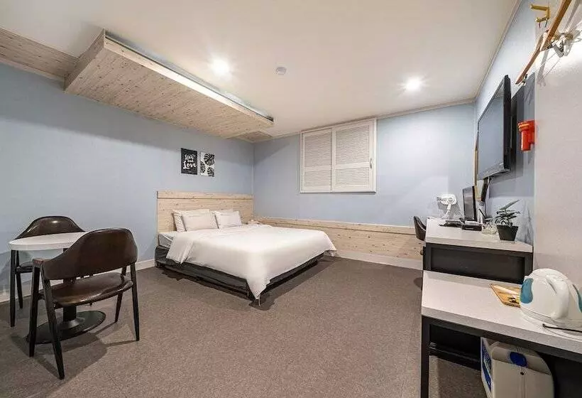 Motelli Guri Newcastle