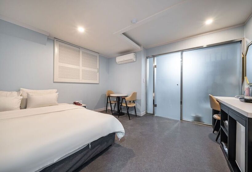 Motel Guri Newcastle