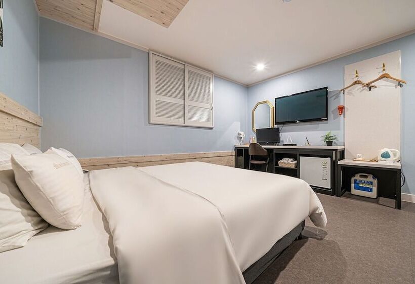 Motel Guri Newcastle