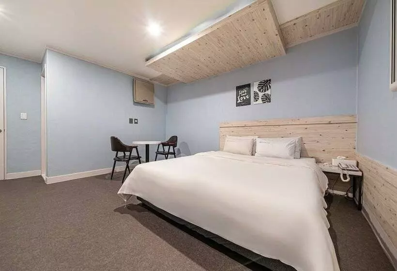 Motelli Guri Newcastle