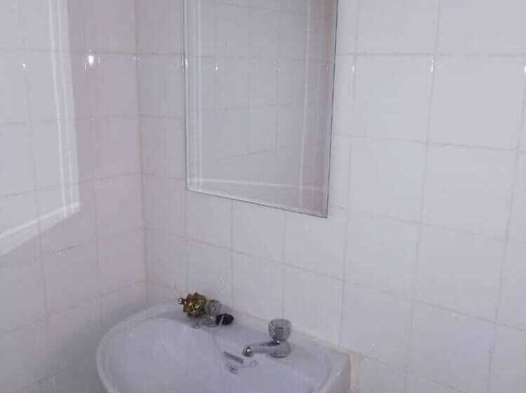 膳宿费 Green Glass Guest House