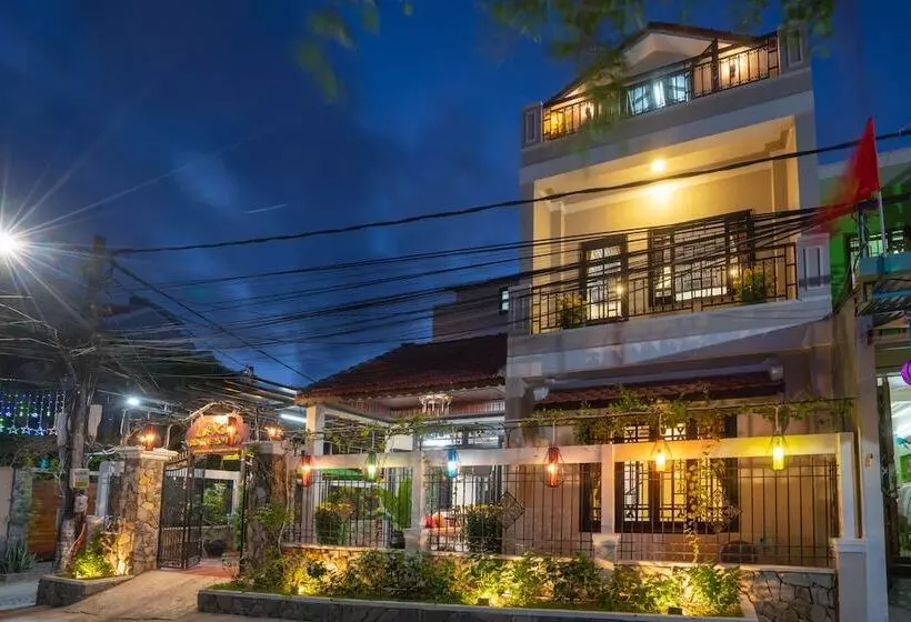 پانسیون Old Lane Homestay