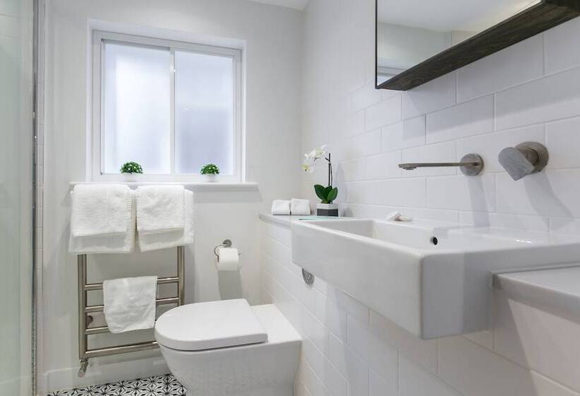 Urban Chic  Wellington