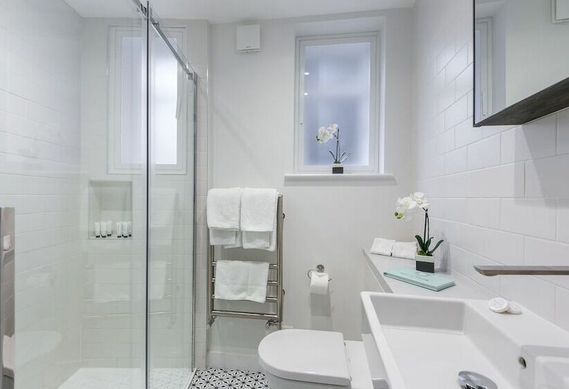 Urban Chic  Wellington