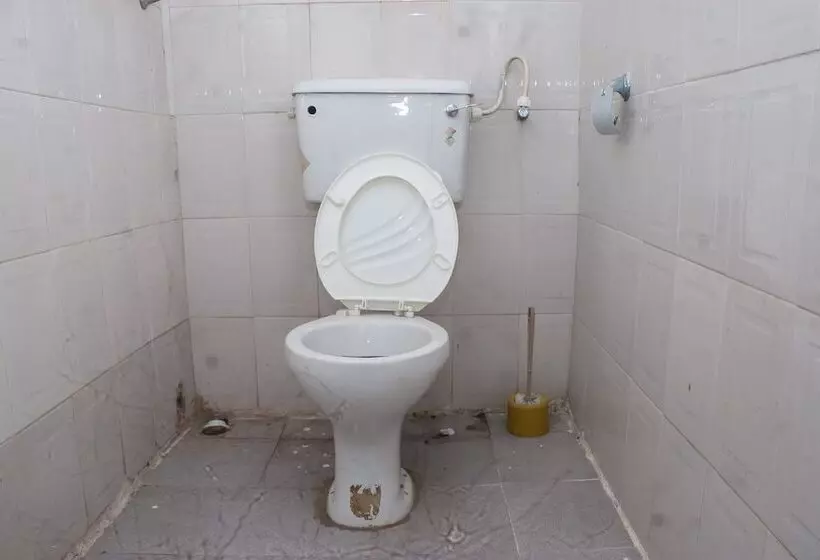 Janny Paul Hotel & Suites