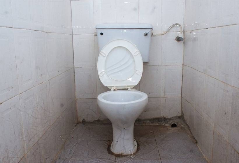 Janny Paul Hotel & Suites