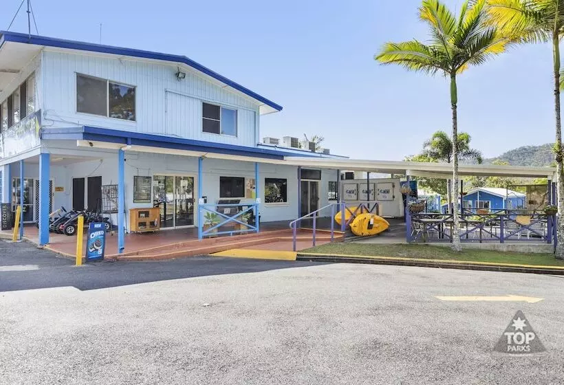 Hotelli Lake Tinaroo Holiday Park