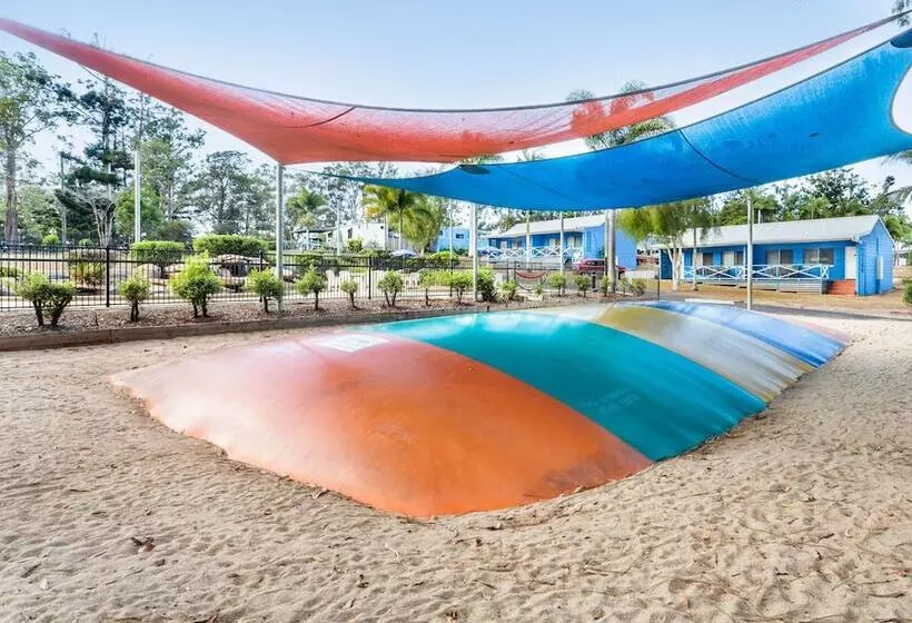 Hotelli Lake Tinaroo Holiday Park