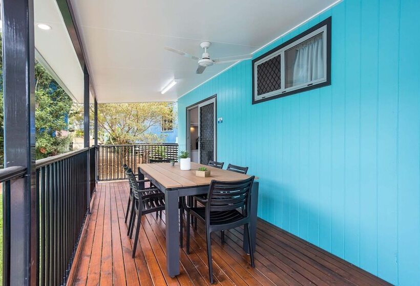 בית מלון כפרי Lake Tinaroo Holiday Park