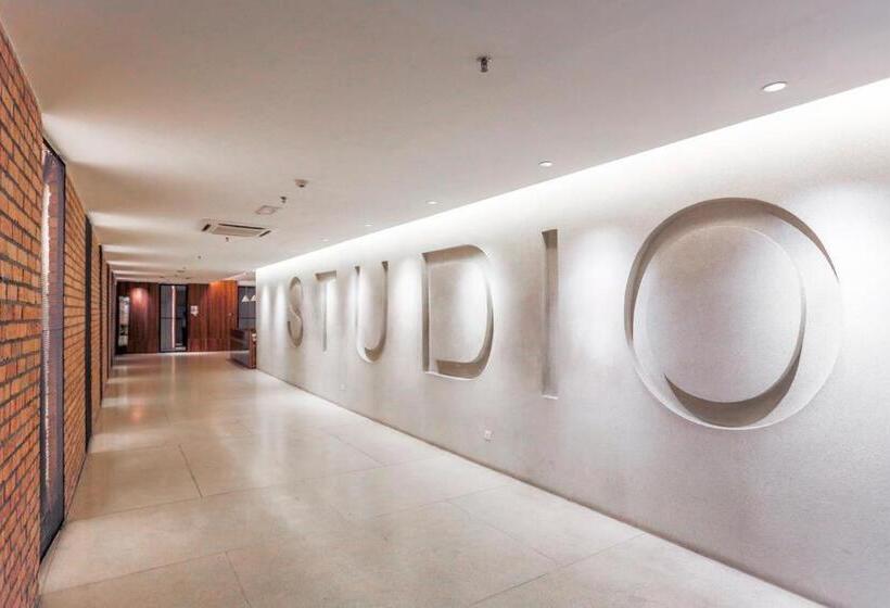 בית מלון כפרי Tenzou @ Empire Damansara