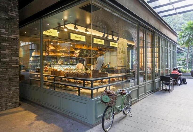 בית מלון כפרי Tenzou @ Empire Damansara