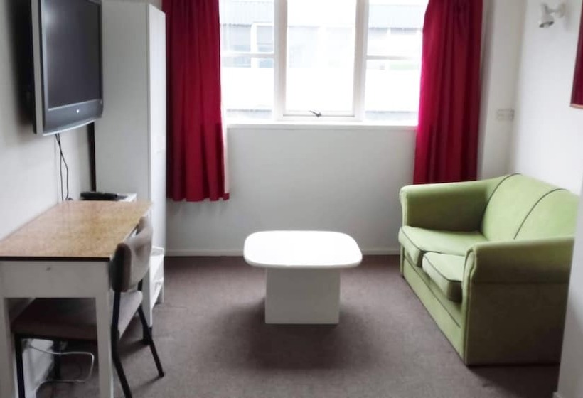 Общежитие Backpackers Central Hamilton