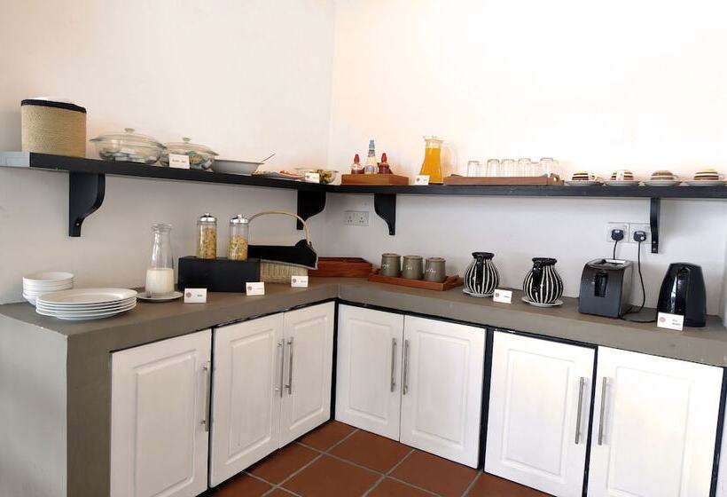 مبيت وإفطار Ivy Lane  Colombo